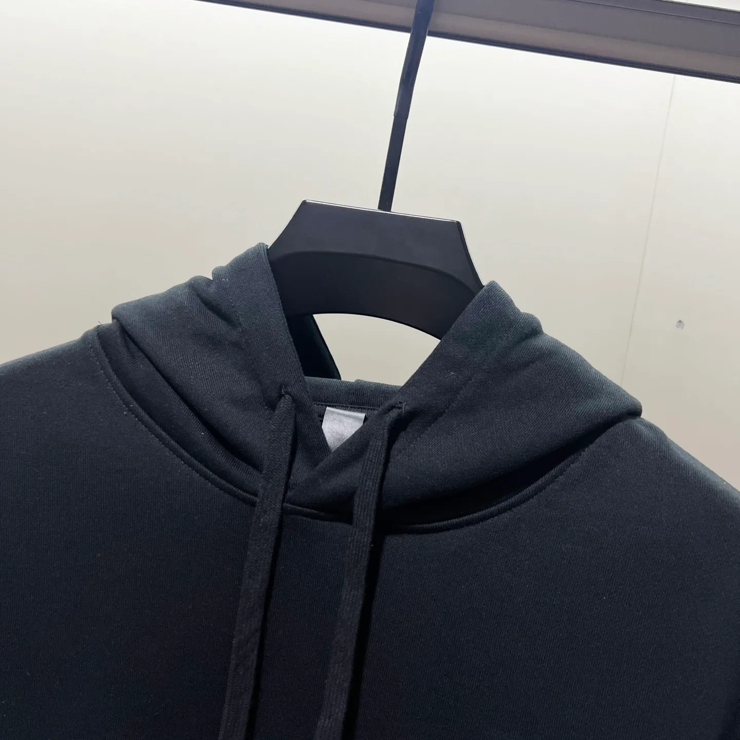 P260 chrome hearts/Chrome Hearts 420g pure cotton hooded sweatshirt, classic Sanskrit letter LOGO embroidery on the front and back, official synchronization, 1:1 original mold opening, fashionable personality, versatile trend, pure original quality, original washed fabric, tag, collar label, washed wheat, three complete standards, color: black, white, pink. Size: XS-L
